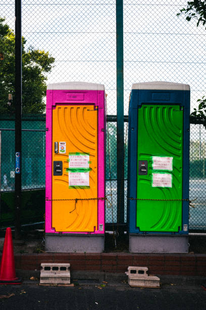 Best Luxury portable toilet rental  in Davis, CA